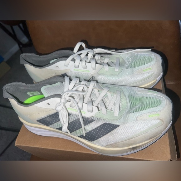 Adidas Mens Adizero Boston Crystal White Linen Green - Picture 1 of 13